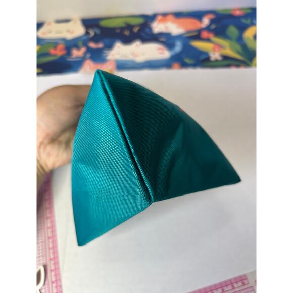 Vintage Pokemon Triangle Coin Pouch Pikachu and Togepi - Picture 9 of 12